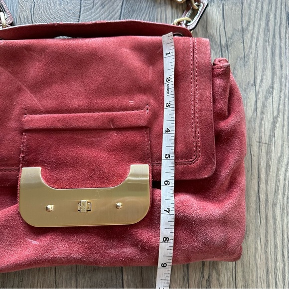 D&V Diane Von Furstenburg Chain Crossbody Bag - Picture 8 of 13